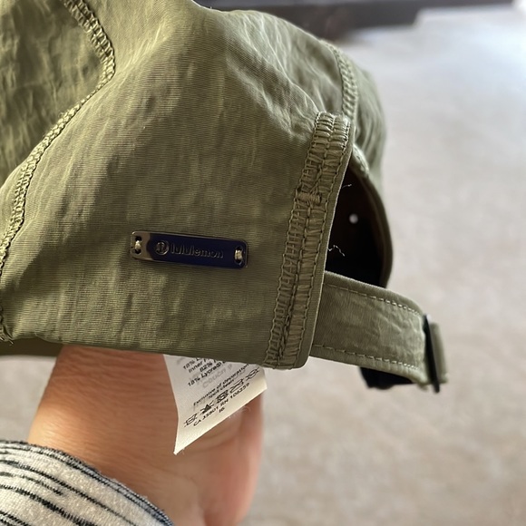 Lululemon baseball hat - Picture 2 of 4